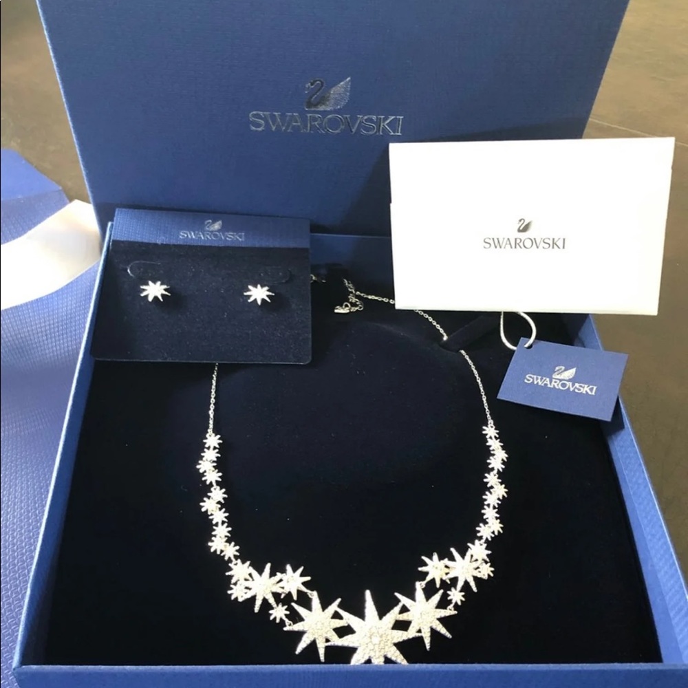 Swarovski Crystal necklace and earring set